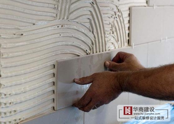 裝修貼瓷磚留縫好還是不留好？需要做美縫嗎？